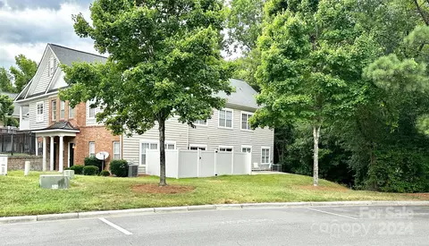 15205 Loire Valley St, Charlotte, NC 28277