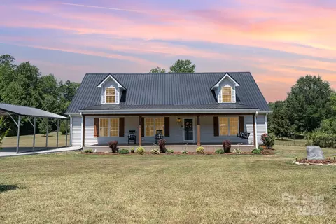 256 Hemlock Rd, Cleveland, NC 27013