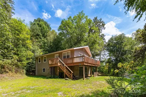 96 Rocky Bottom Ln, Clyde, NC 28721