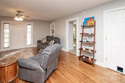 Entry Way - 2206 Griffith Rd, Monroe, NC 28112 photo 2 of 2