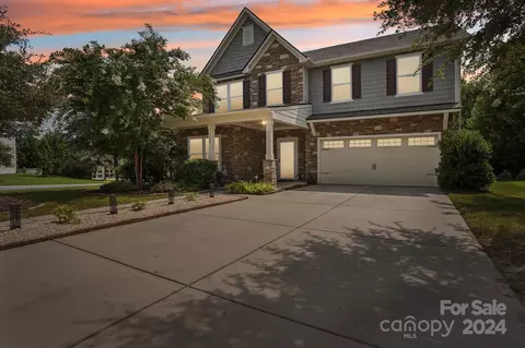 4043 Orchid Way, Tega Cay, SC 29708 photo 2