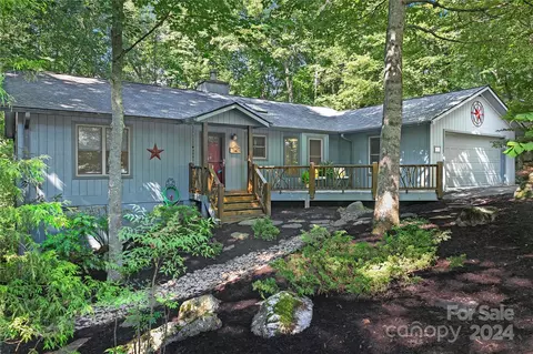 100 Udvawadulisi Ct, Brevard, NC 28712