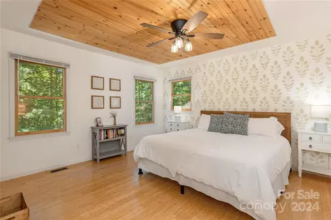 Bedroom - 84 Sienna Rd, Saluda, NC 28773 photo 1 of 3