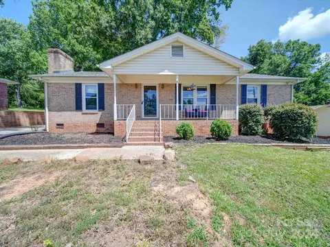3221 Linwood Rd, Gastonia, NC 28052