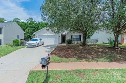 11021 Gold Pan Rd, Charlotte, NC 28215