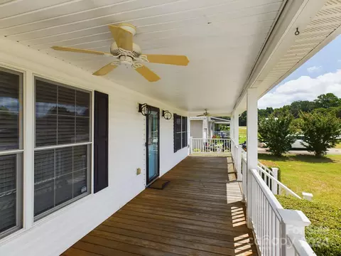 178 Drumstand Rd, Stony Point, NC 28678 photo 2