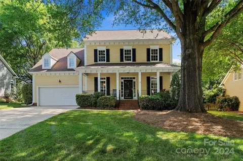 8411 Sandowne Ln, Huntersville, NC 28078