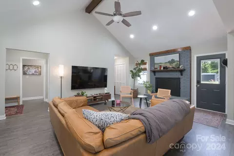 1714 Willowbrook Dr, Fort Mill, SC 29708 photo 8
