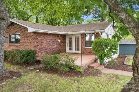 408 Jack 1 St #1, Hendersonville, NC 28792