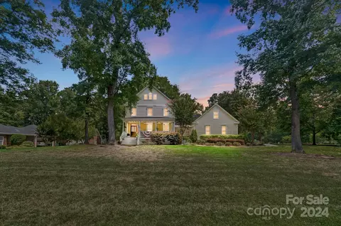 137 Elizabeth Dr, Stanfield, NC 28163