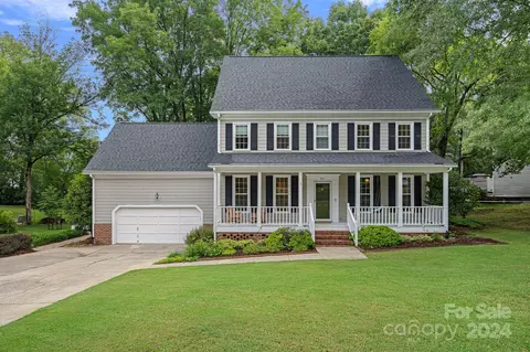 3000 Heathgate Rd, Charlotte, NC 28226