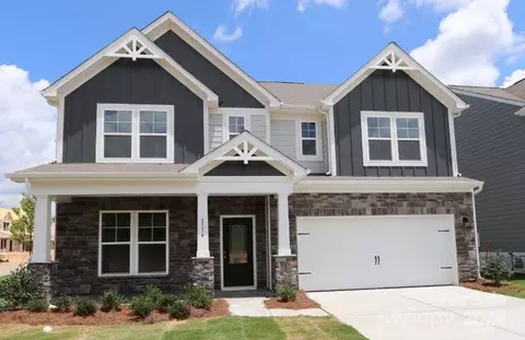 8594 Acadia Pkwy, Sherrills Ford, NC 28673