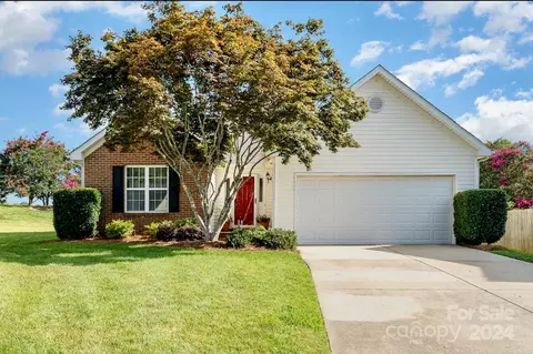 4412 Cascade Dr, Indian Trail, NC 28079