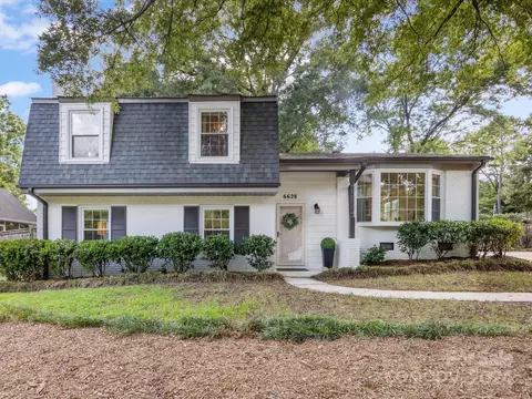 6628 Pleasant Dr, Charlotte, NC 28211