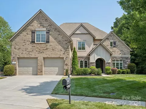 2505 Twinberry Ln, Waxhaw, NC 28173