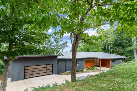 10 Katies Ridge Dr, Asheville, NC 28804