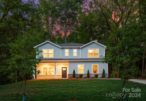 5723 Olivet Dr, Charlotte, NC 28227