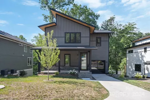 207 Torch Light Way, Asheville, NC 28806