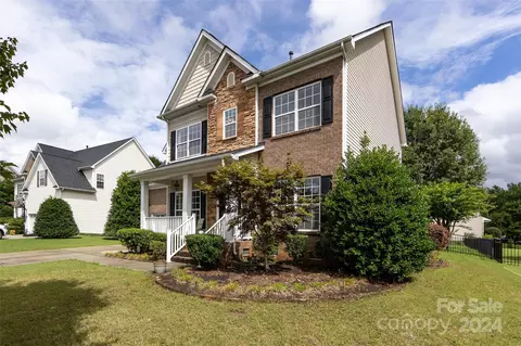 576 Evening Mist Dr, Fort Mill, SC 29708 photo 2