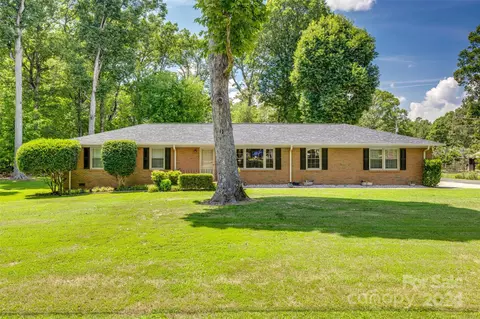 2117 Wilson Ave, Monroe, NC 28110