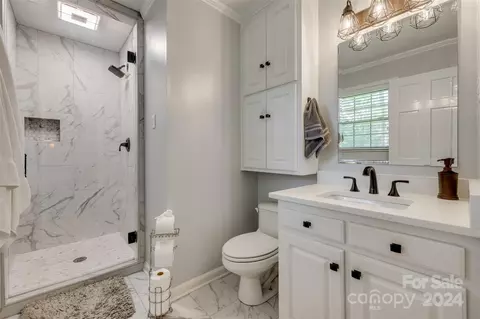 Bath - 2117 Wilson Ave, Monroe, NC 28110 photo 1 of 2