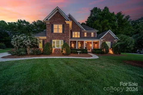 3009 Laurie Ct, Gastonia, NC 28056