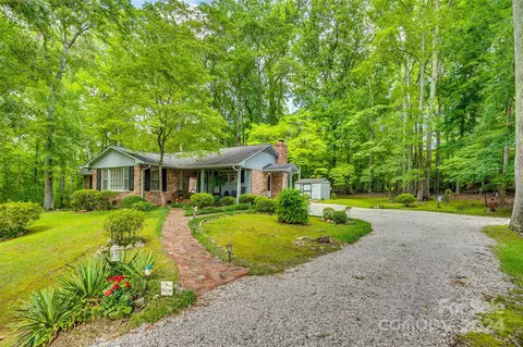 812 Lakeside Cir, Lancaster, SC 29720