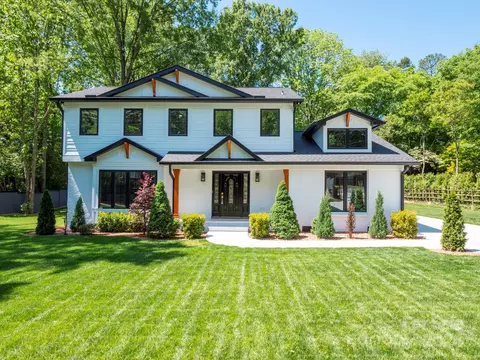 5014 Providence Rd, Charlotte, NC 28226