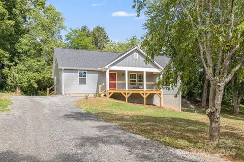 29 Justice Ridge Ter, Candler, NC 28715