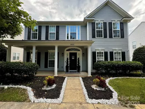 6925 Church Wood Ln, Huntersville, NC 28078
