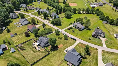 201 Maple Ridge Cir, Salisbury, NC 28147 photo 44