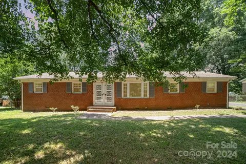7328 Kuck Rd, Mint Hill, NC 28227