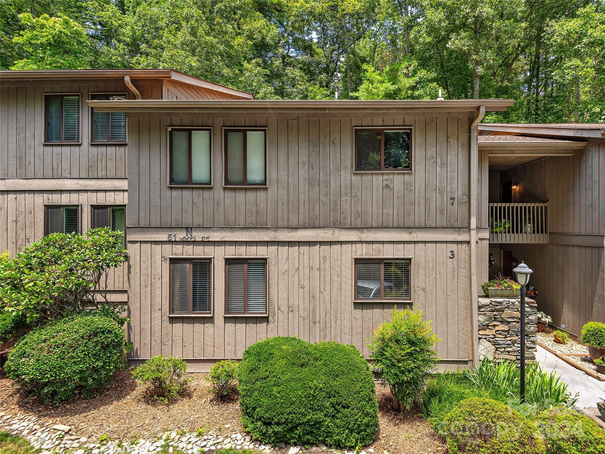 51 Lake N-3 Dr Unit N-3  