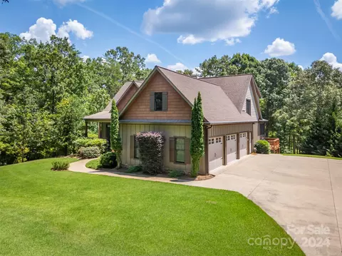 20 Bentbrook Way, Tryon, NC 28782 photo 2
