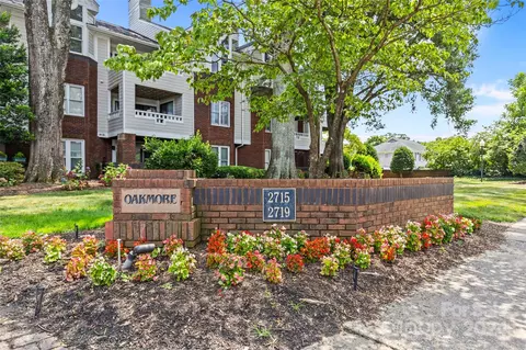 2719 Selwyn 8 Ave #8, Charlotte, NC 28209