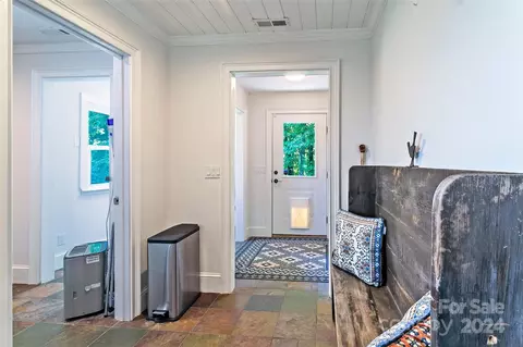 Entry Way - 20 Panther Run, Brevard, NC 28712 photo 1 of 3