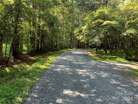 1909 Davis Rd, Davidson, NC 28036 photo 2