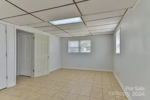 715 E 11th St, Newton, NC 28658 photo 32