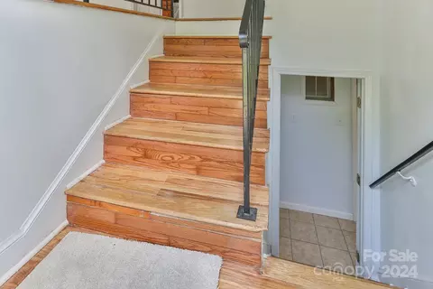 715 E 11th St, Newton, NC 28658 photo 29