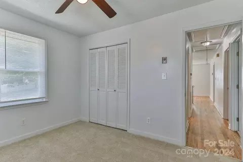 715 E 11th St, Newton, NC 28658 photo 24