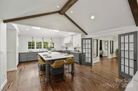 Kitchen - 207 Crescent Dr, Davidson, NC 28036 photo 1 of 5