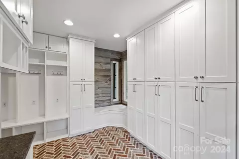 Other - 207 Crescent Dr, Davidson, NC 28036 photo 8 of 14