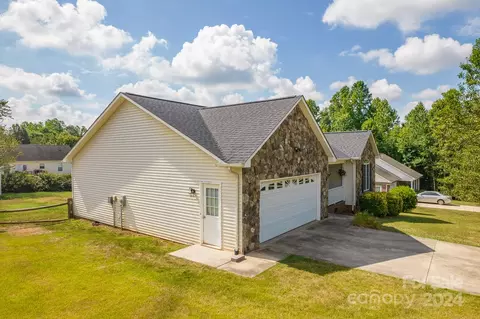 Other - 4916 Stone Dr, Conover, NC 28613 photo 4 of 18