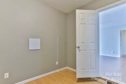 Bedroom - 4916 Stone Dr, Conover, NC 28613 photo 2 of 11