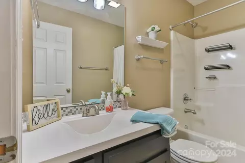 Bath - 4916 Stone Dr, Conover, NC 28613 photo 1 of 5