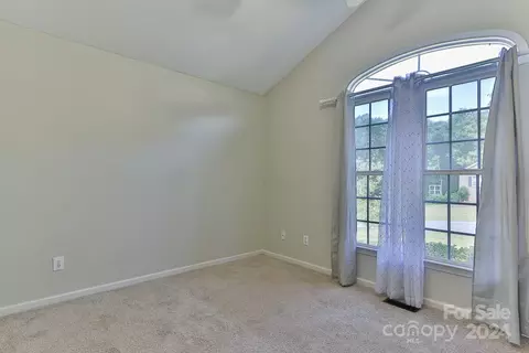 Bedroom - 4916 Stone Dr, Conover, NC 28613 photo 11 of 11