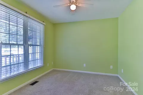 Bedroom - 4916 Stone Dr, Conover, NC 28613 photo 5 of 11
