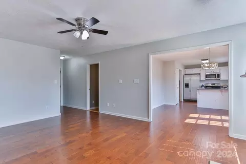 Living - 4916 Stone Dr, Conover, NC 28613 photo 3 of 4