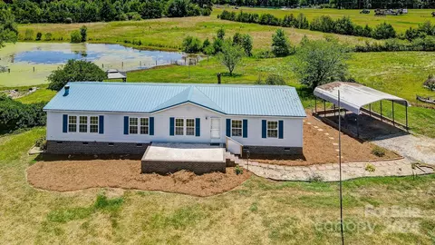 3244 Flat Creek Rd, Lancaster, SC 29720