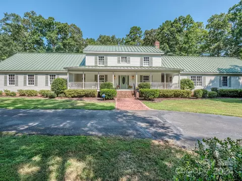 9301 Machado Dr, Indian Trail, NC 28079